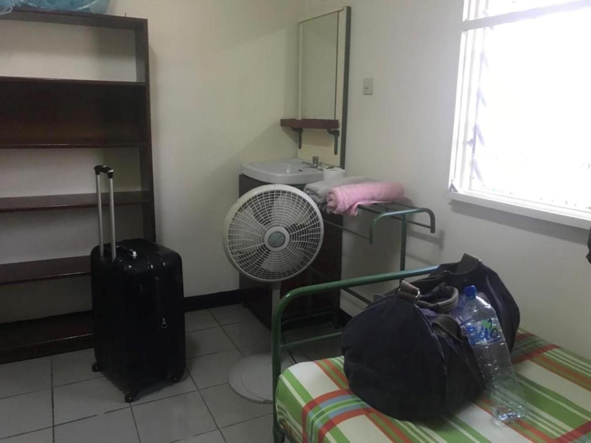 Unu Pikin Guesthouse Paramaribo Eksteriør bilde